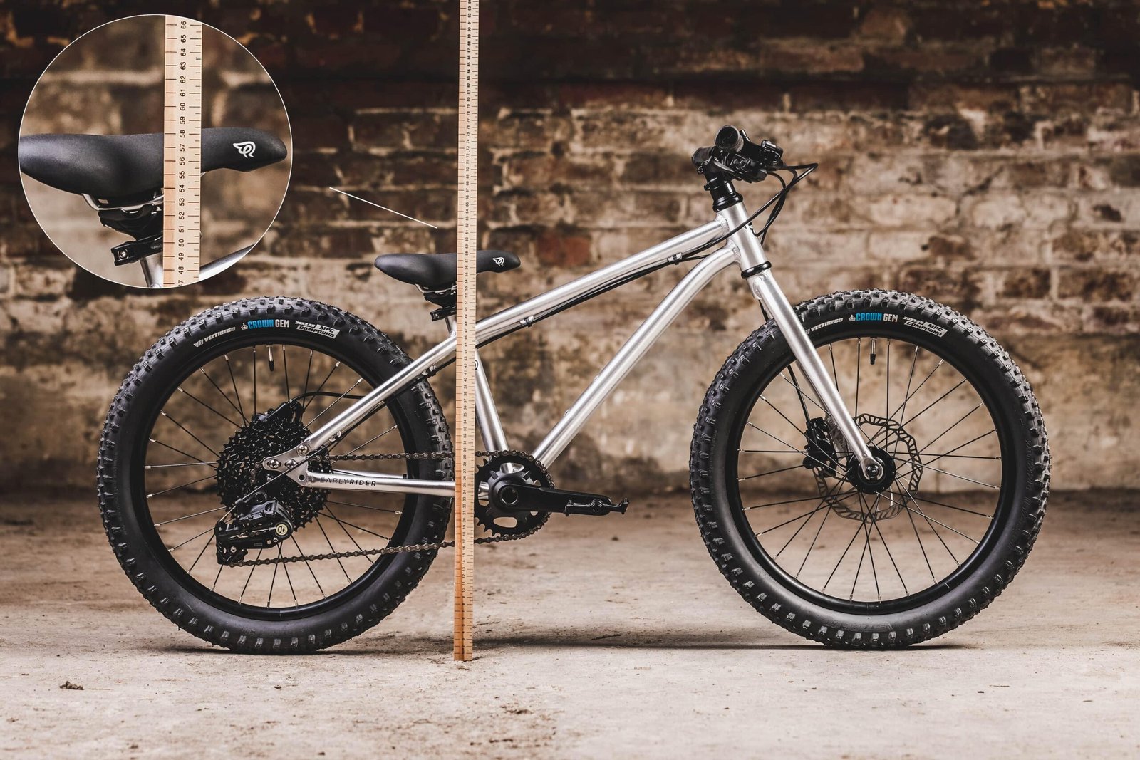 Avis EARLY RIDER Seeker 20 confort et maniabilité trail EARLY RIDER Seeker 20 VTT junior avec pneus Schwalbe Smart Sam