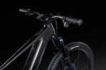Lapierre Overvolt AM 9.8 carbone All-Mountain sur sentier technique