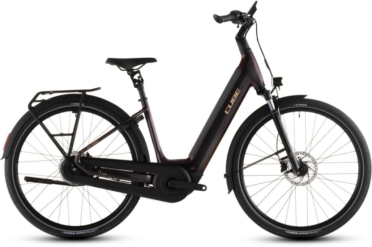 Vélo électrique CUBE Supreme Sport Hybrid ONE 500 avec éclairage intégré